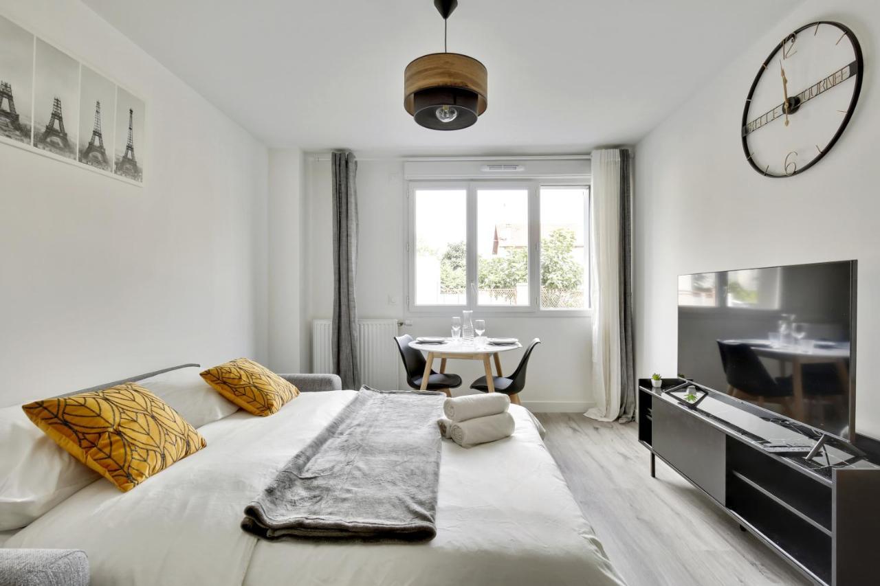 Chic Studio Near Paris - La Defense Безон Экстерьер фото